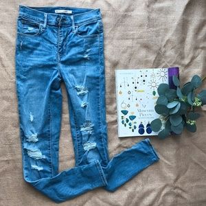 Levi's 720 High Rise Super Skinny Jeans 25